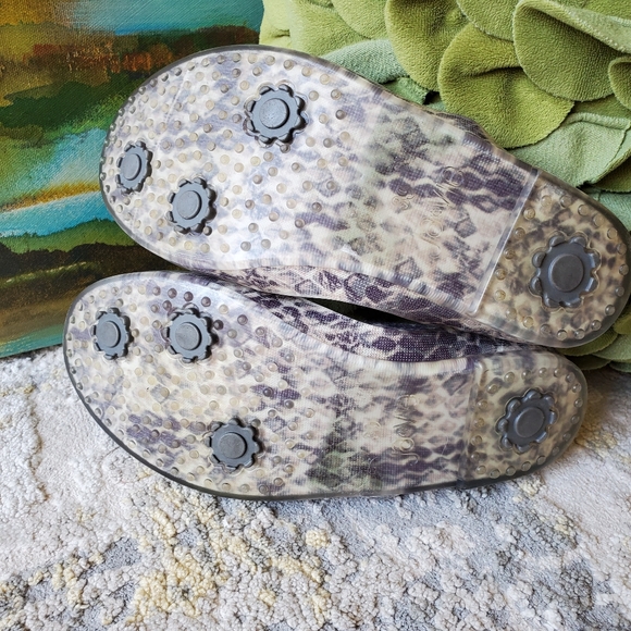 JA-VIE Snake Print Jelly Flat Shoes - Picture 10 of 13